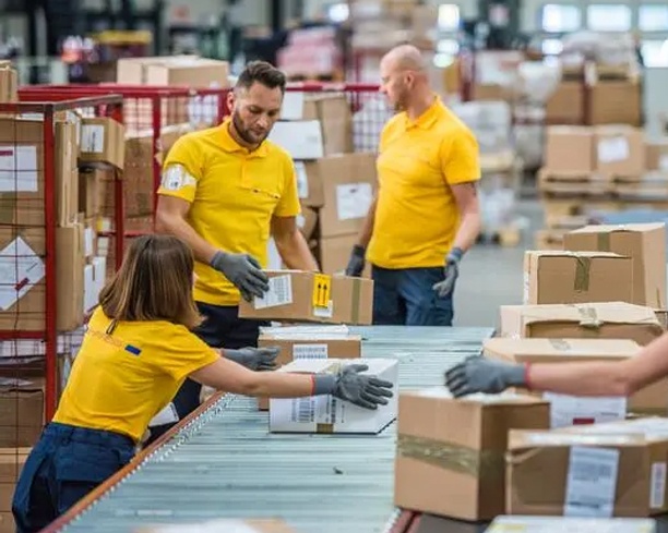 ¿Cuáles son los retos del negocio del correo urgente internacional?